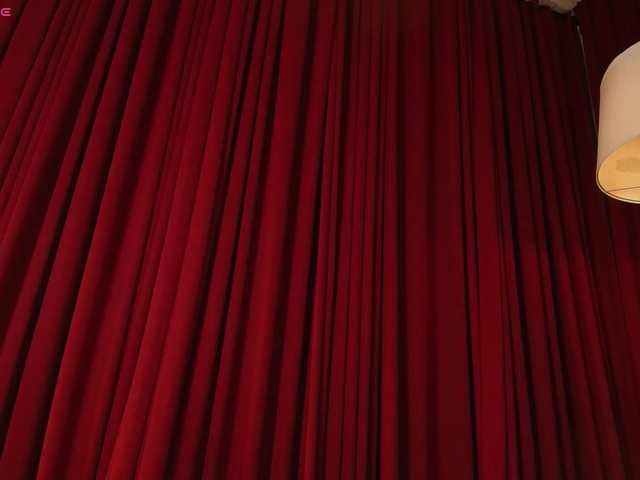 Alice-blaker live cam on BongaCams