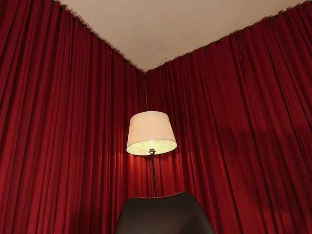 Alice-blaker live cam on BongaCams