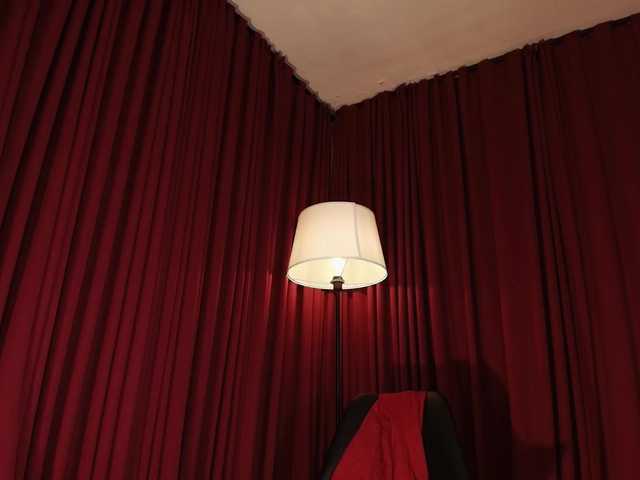 Alice-blaker live cam on BongaCams