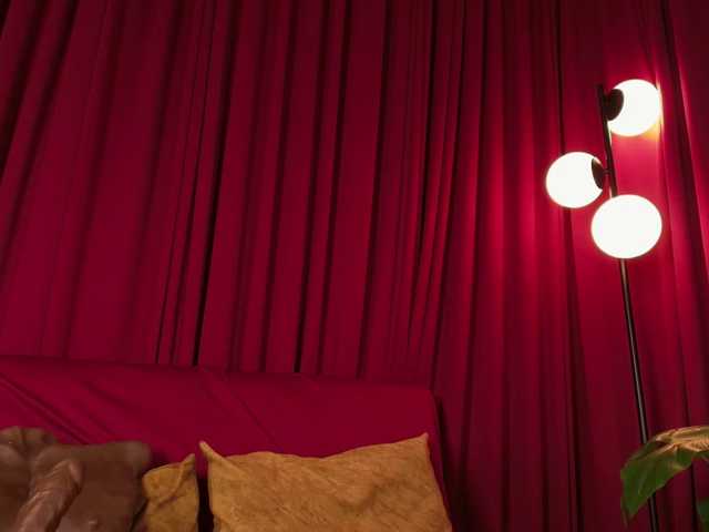 Alice-blaker live cam on BongaCams