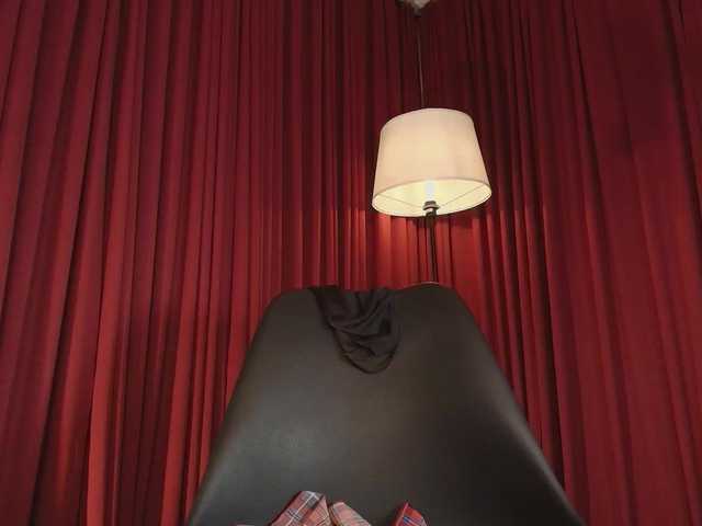 Alice-blaker live cam on BongaCams
