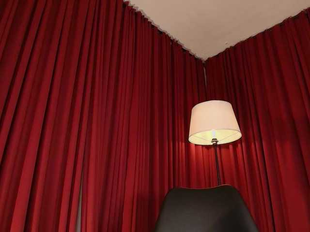 Alice-blaker live cam on BongaCams
