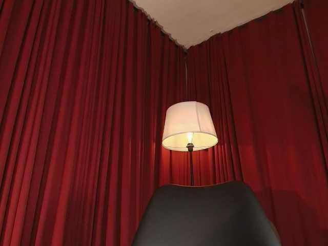 Alice-blaker live cam on BongaCams