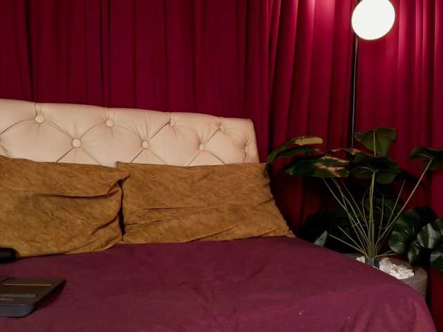 Alice-blaker live cam on BongaCams