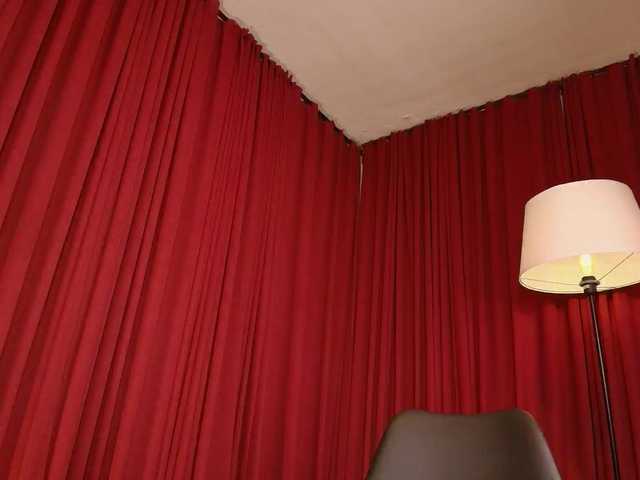 Alice-blaker live cam on BongaCams