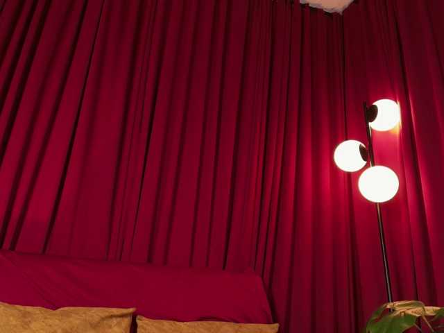 Alice-blaker, en directo ahora en BongaCams