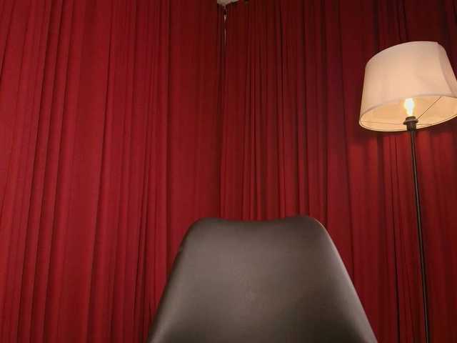 Alice-blaker live cam on BongaCams