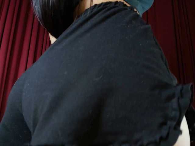 Alice-blaker live cam on BongaCams