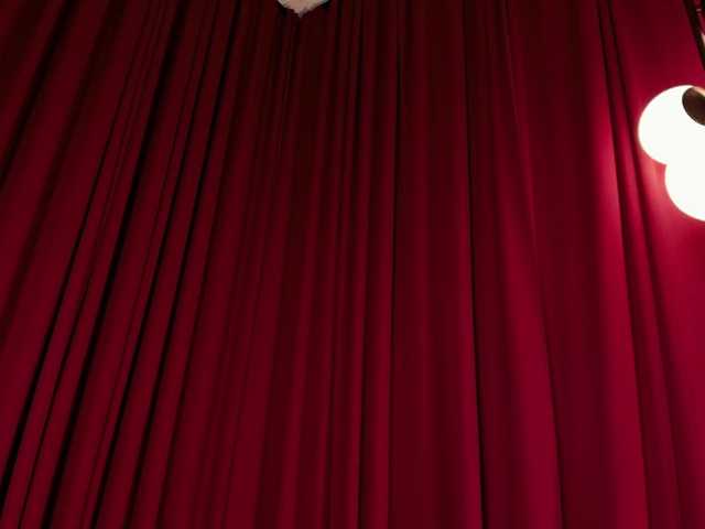 Alice-blaker live cam on BongaCams