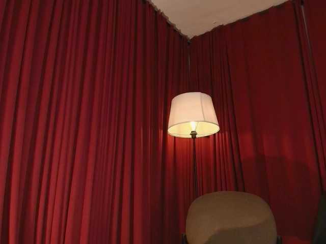 Alice-blaker live cam on BongaCams