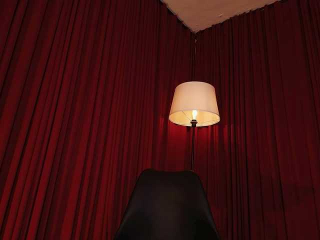 Alice-blaker live cam on BongaCams