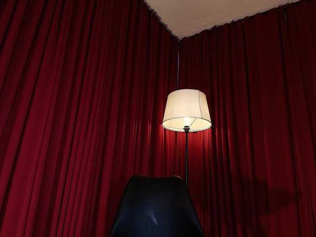 Alice-blaker live cam on BongaCams