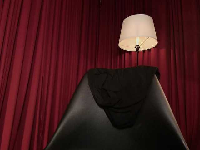 Alice-blaker live cam on BongaCams