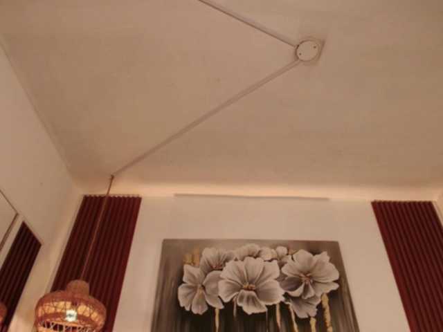  Alice-blaker chat room