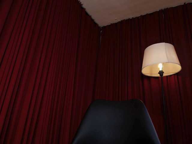 Alice-blaker live cam on BongaCams