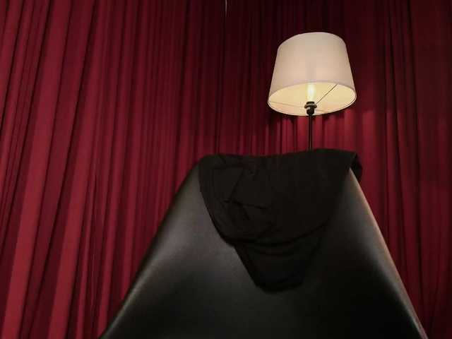 Alice-blaker live cam on BongaCams