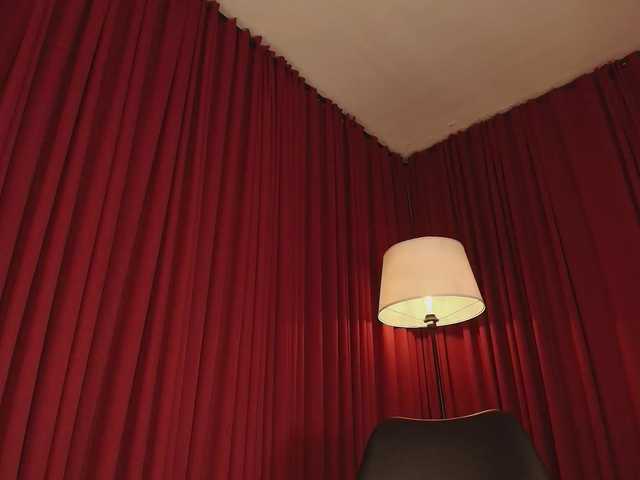 Alice-blaker live cam on BongaCams