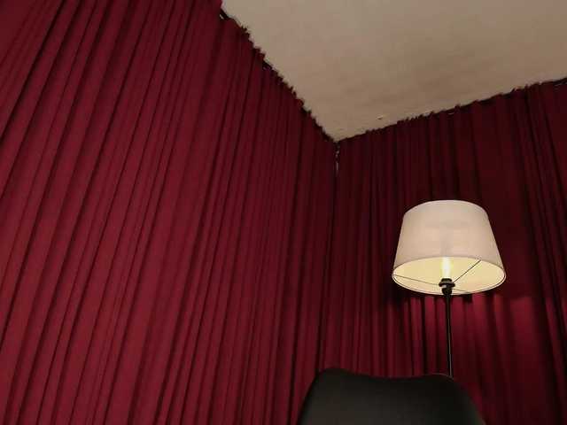 Alice-blaker live cam on BongaCams