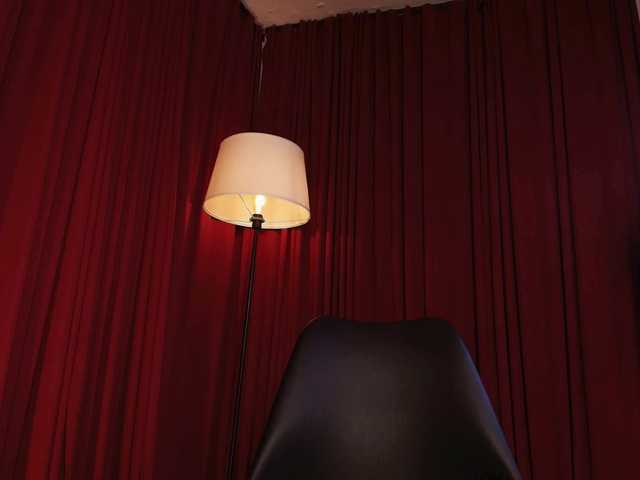 Alice-blaker live cam on BongaCams