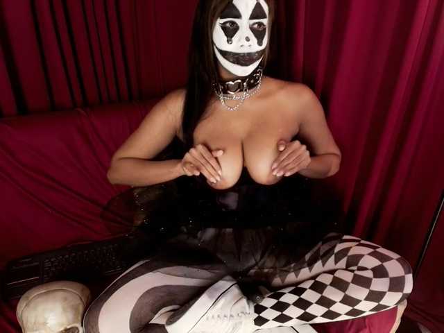 Alice-blaker live cam on BongaCams