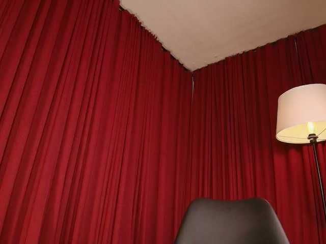 Alice-blaker live cam on BongaCams