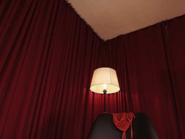 Alice-blaker live cam on BongaCams