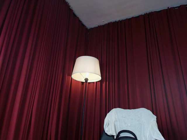 Alice-blaker live webcam show