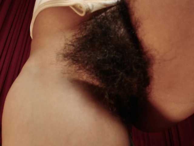 Alice-blaker live cam on BongaCams