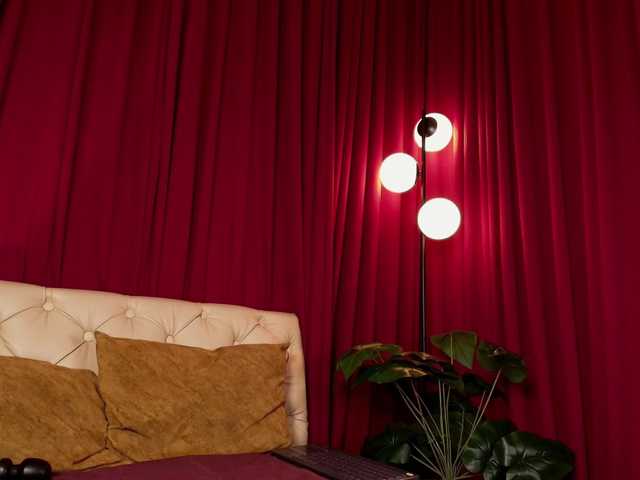 Alice-blaker live cam on BongaCams