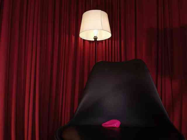 Alice-blaker webcam