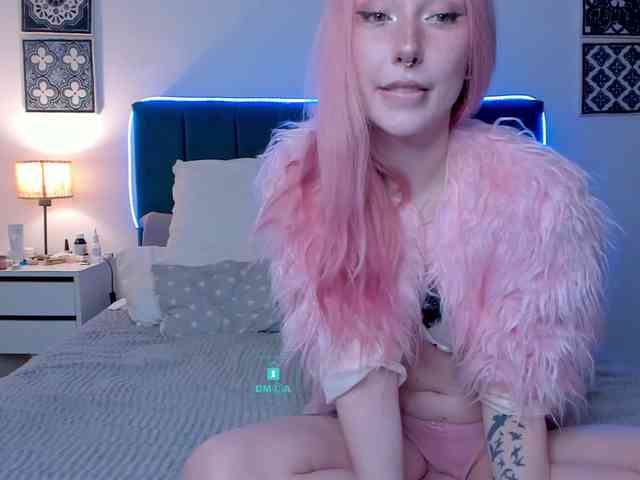 pink-poison Live Webcam on BongaCams