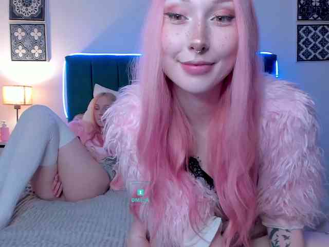 pink-poison webcam