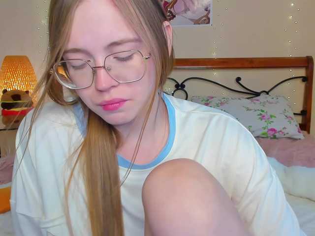 miya-soft live cam on BongaCams