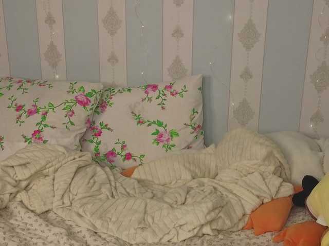 miya-soft live cam on BongaCams