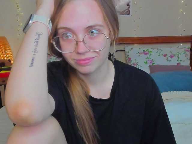 miya-soft live cam on BongaCams