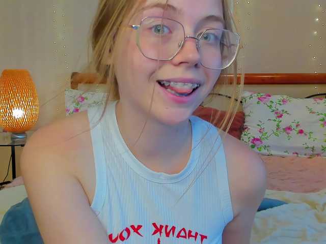 miya-soft live cam on BongaCams