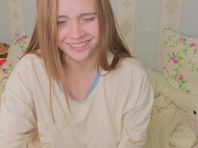 miya-soft live cam on BongaCams