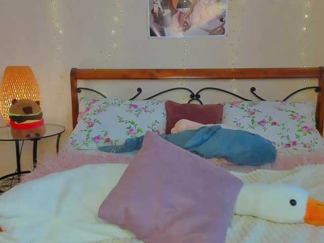 miya-soft live cam on BongaCams