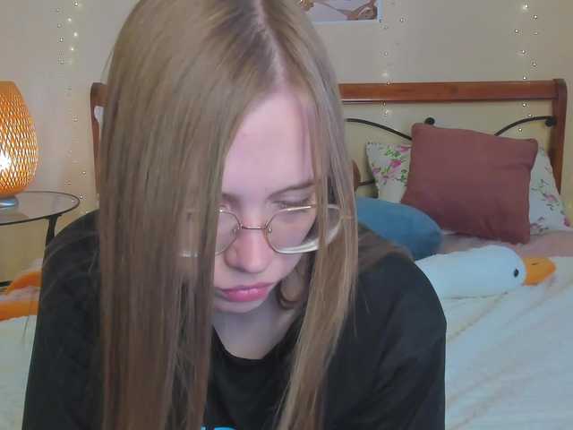 miya-soft live cam on BongaCams