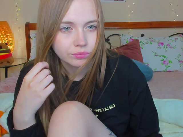 miya-soft live cam on BongaCams