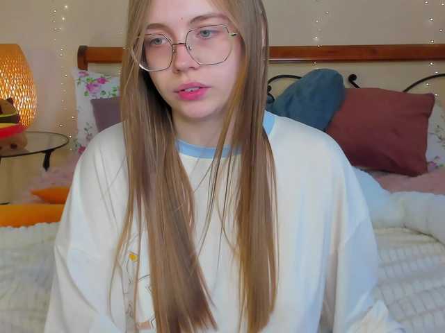 miya-soft live cam on BongaCams