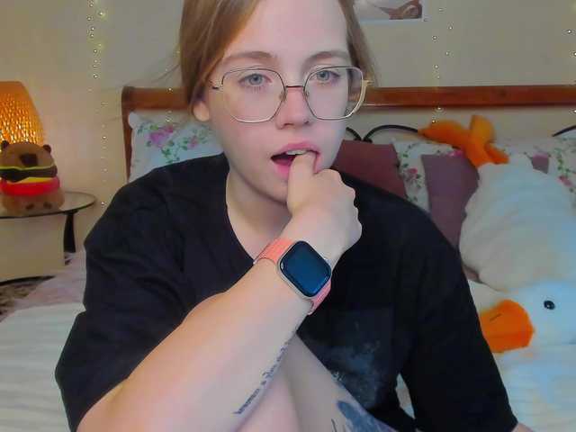 miya-soft live cam on BongaCams
