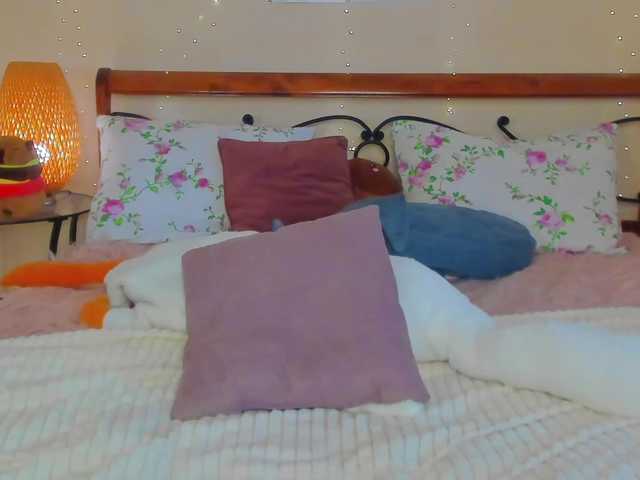 miya-soft live cam on BongaCams