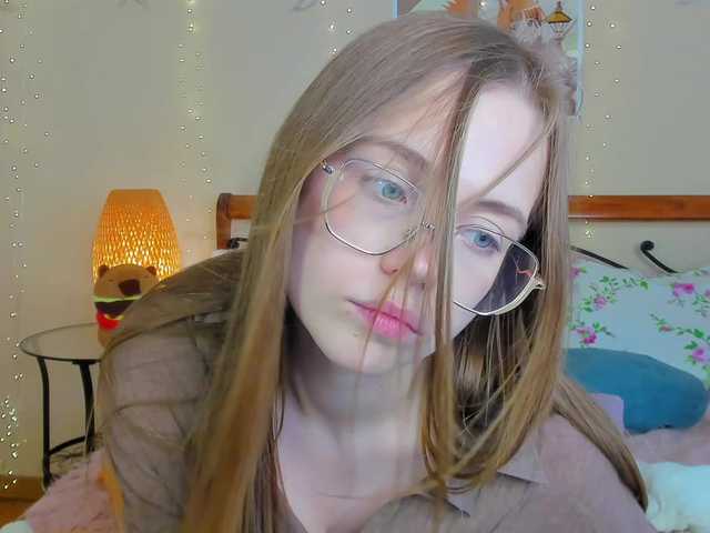 miya-soft live cam on BongaCams