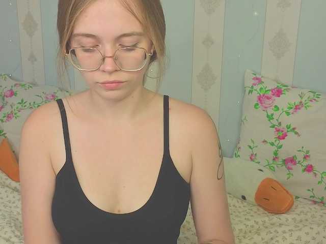 miya-soft live cam on BongaCams