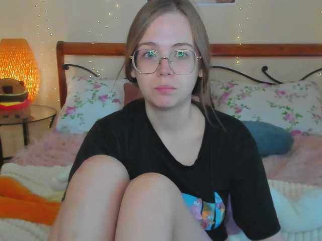miya-soft live cam on BongaCams