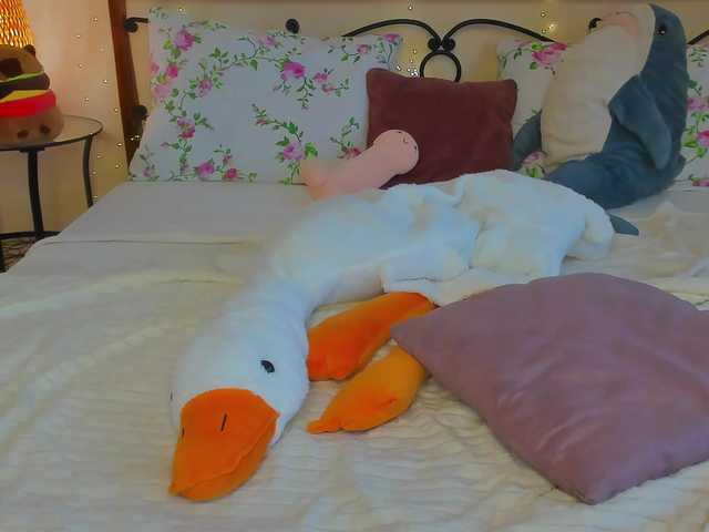 miya-soft live cam on BongaCams