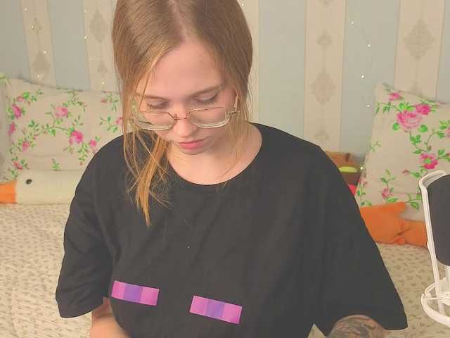 miya-soft live cam on BongaCams