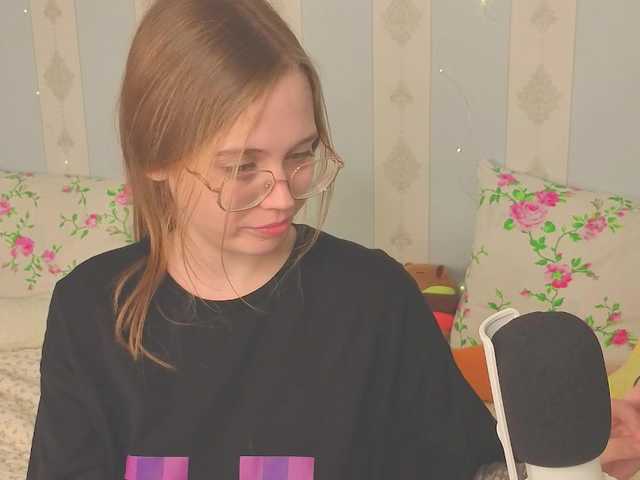 miya-soft live cam on BongaCams