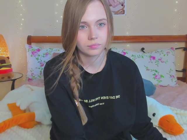 miya-soft live cam on BongaCams